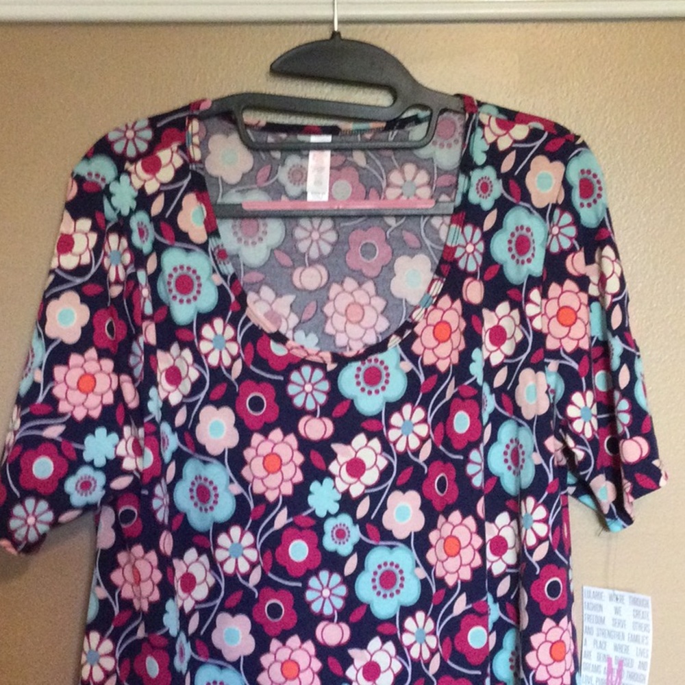 NWT Lularoe Perfect T Shirt, size Medium. Navy floral with pink, mint, burgundy